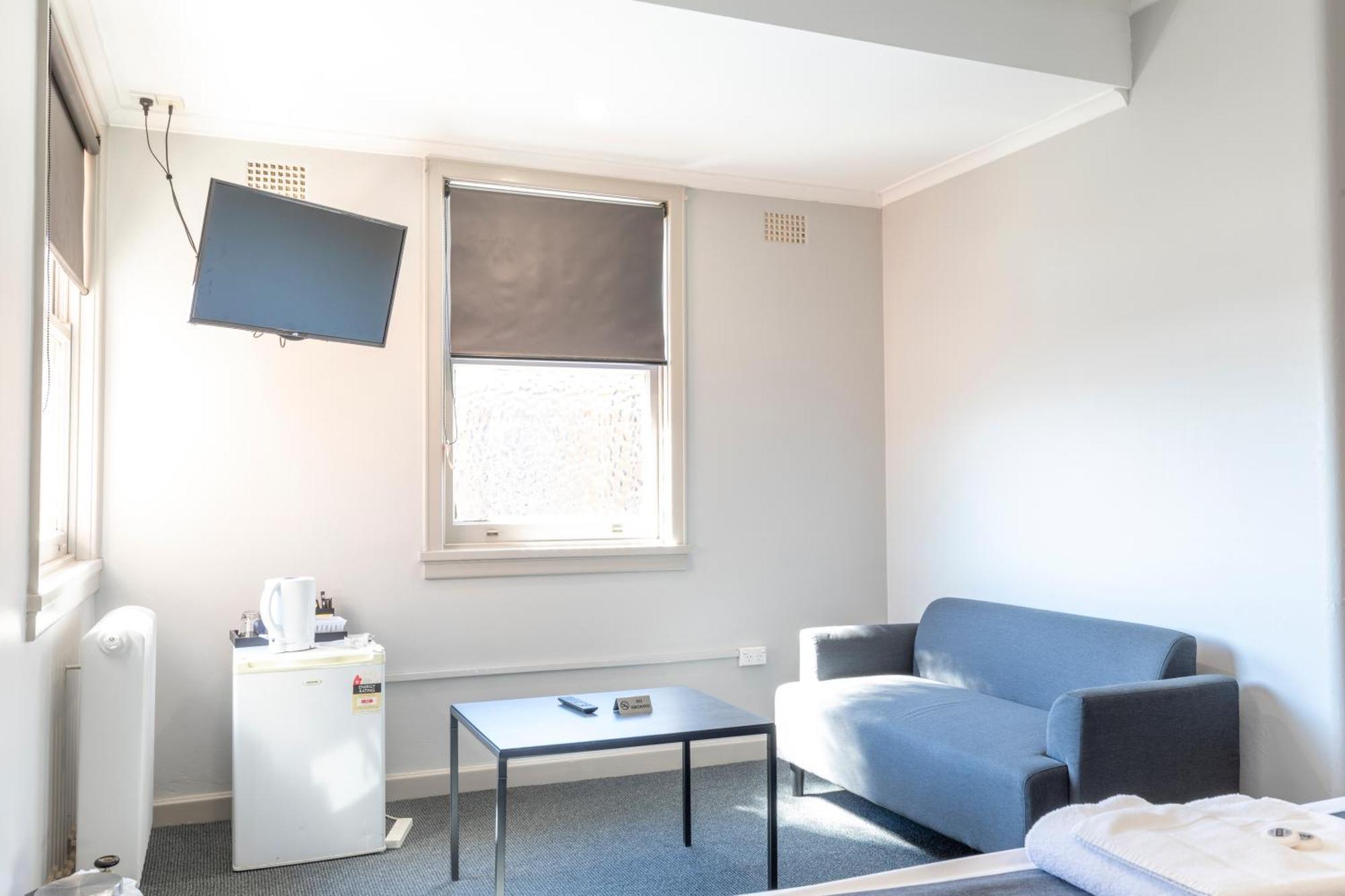 The George Hotel Батерст Номер фото
