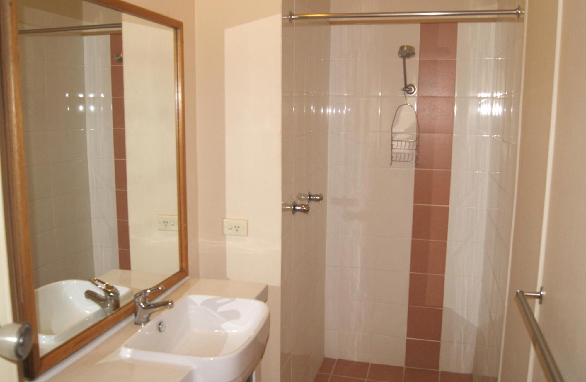 The George Hotel Батерст Номер фото